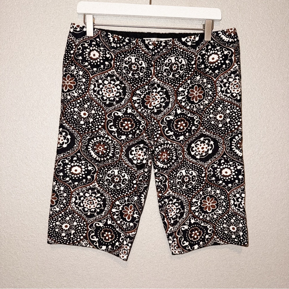 Trina Turk Black & Brown Boho Medallion Print Bermuda Shorts